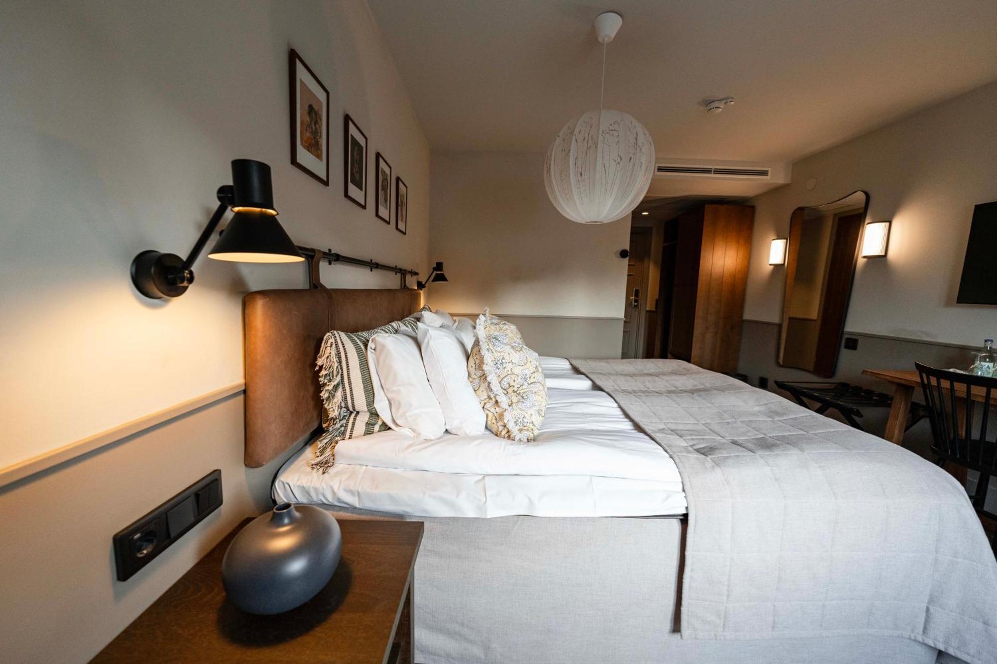 Fagelbrohus Hotel Värmdö Buitenkant foto