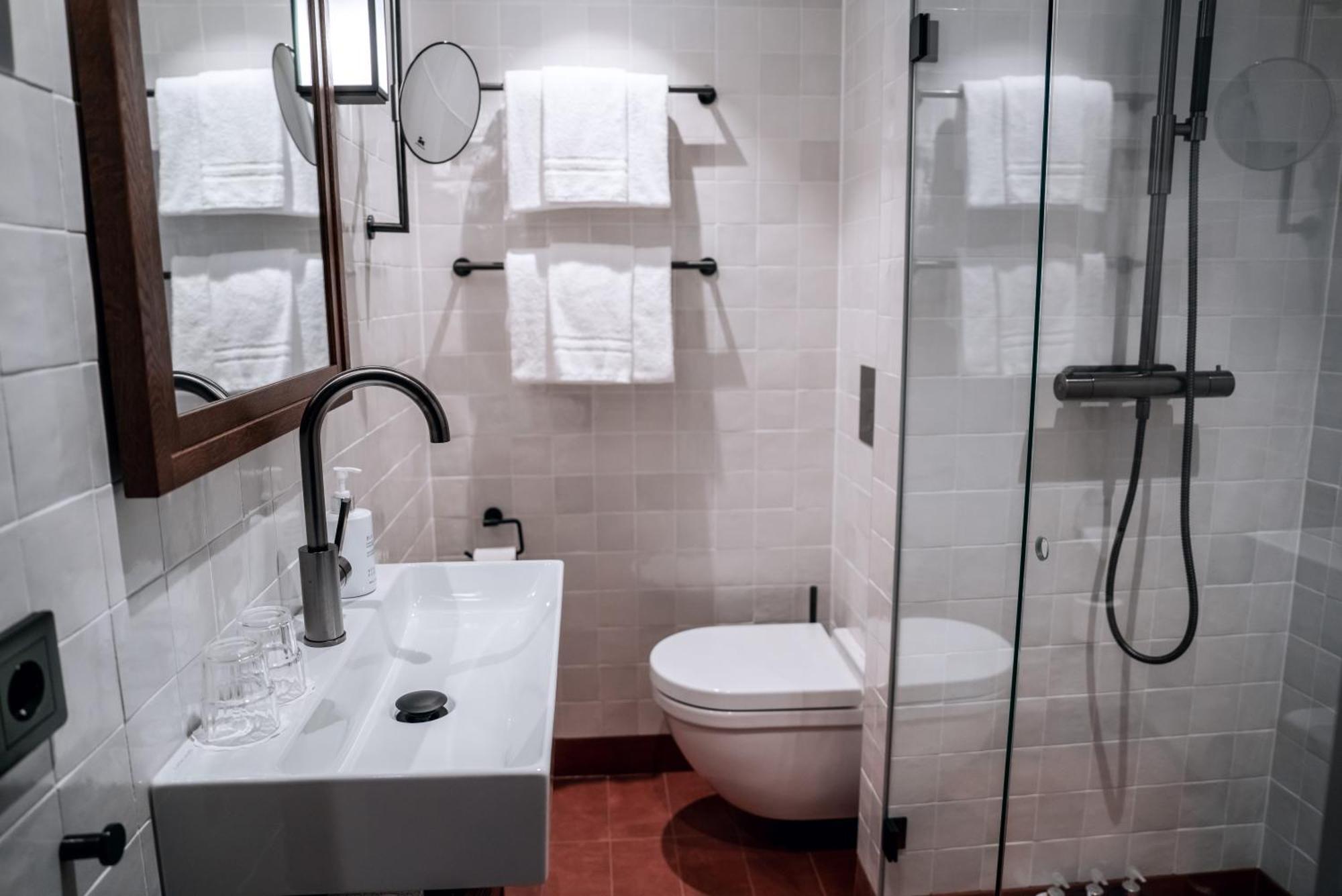 Fagelbrohus Hotel Värmdö Buitenkant foto